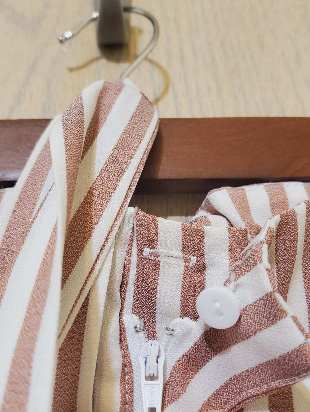 Anthropologie Bishop + Young stripe shorts. NWOT - Picture 5 of 6
